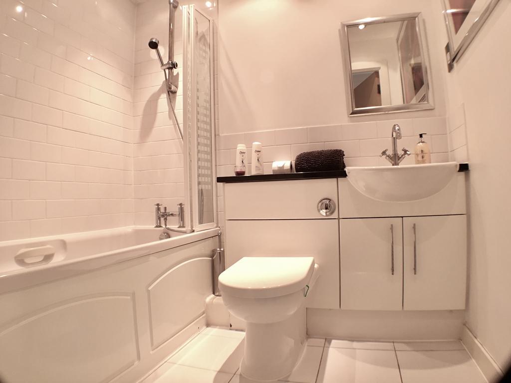 Luxurious Providence Apartment Maidenhead Eksteriør bilde